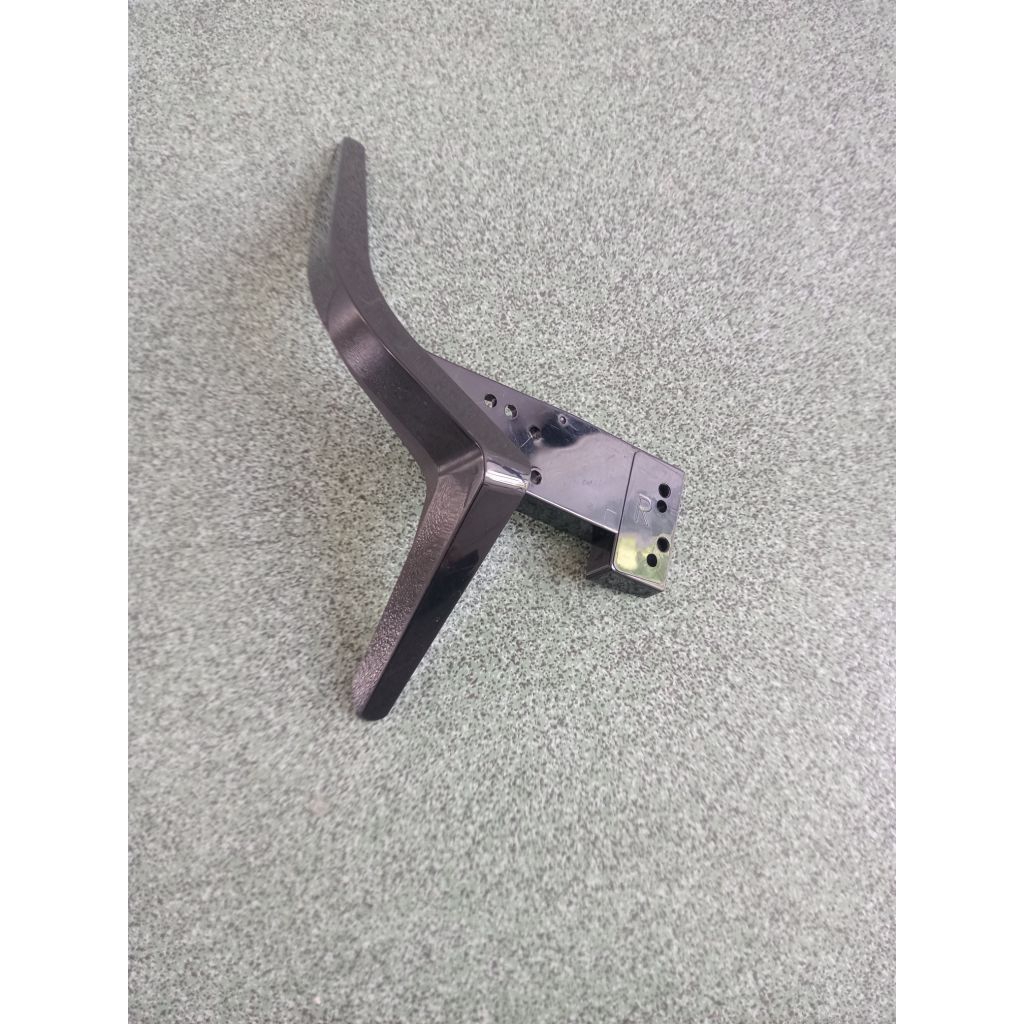 Stand Kaki Dudukan TV LED Polytron Soundbar 32 Inch PLD 32B1550/PLD 32B1551 Original