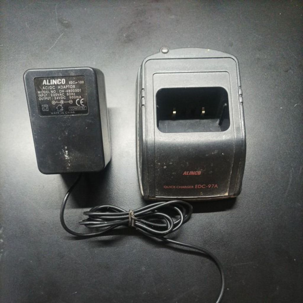 Charger HT Alinco DJ196 , Quick Charger EDC-97A Alinco