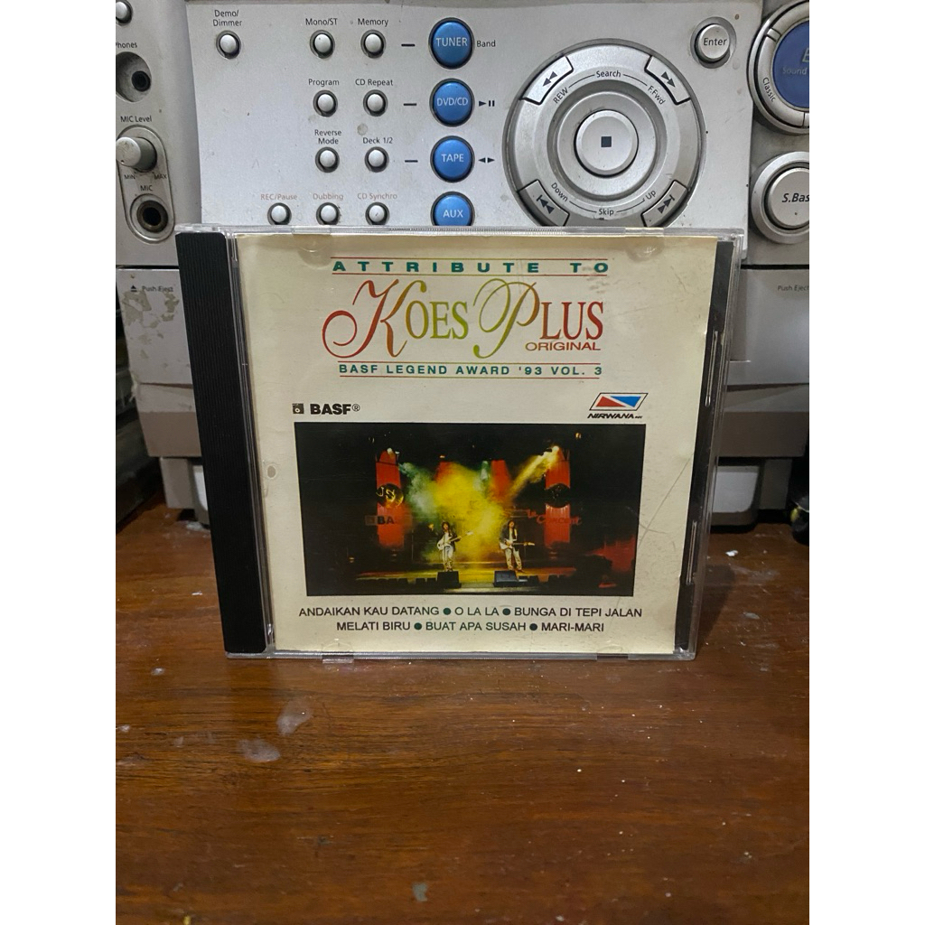 CD Koes Plus