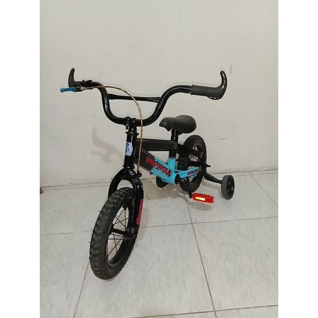 SEPEDA BEKAS UK 12" WIMCYCLE COWOK TERMURAH / SEPEDA ANAK SECOND UKURAN 12 INCH REPAINT (CAT ULANG) 