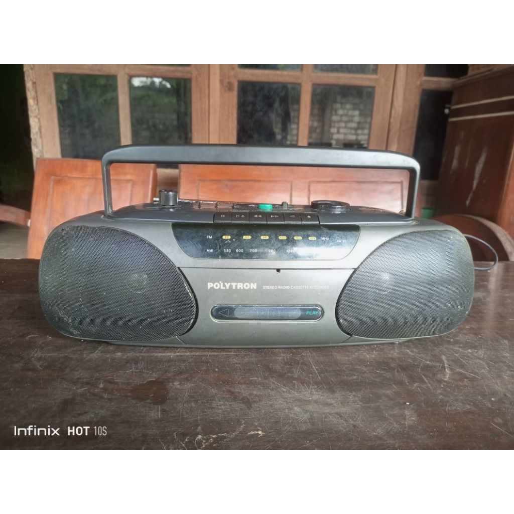 Radio tape kompo Polytron