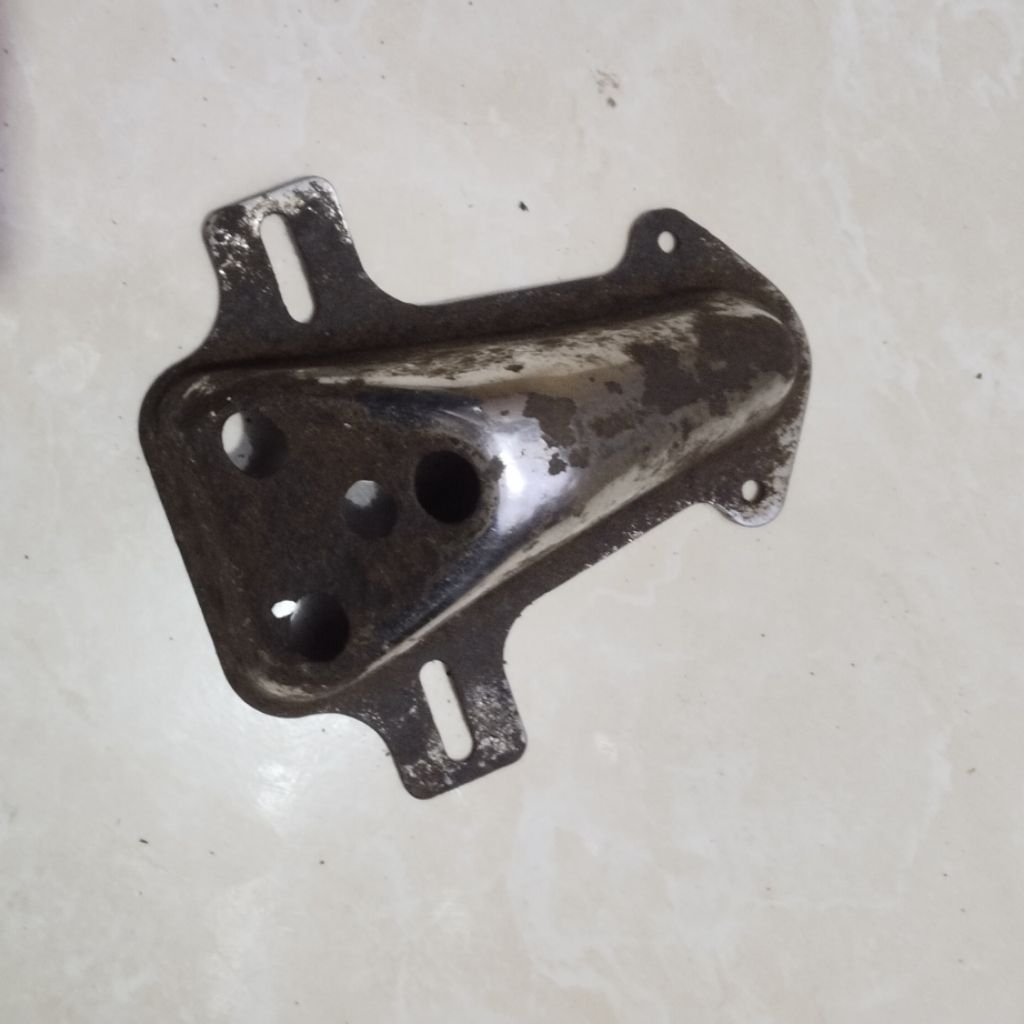 pangkon stoplamp suzuki a100 original bekas