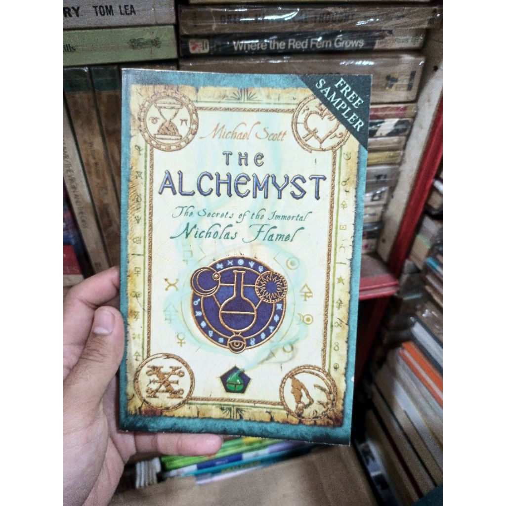 Michael Scott The ALCHEMYST The Secret of the immortal Nicholas flamel