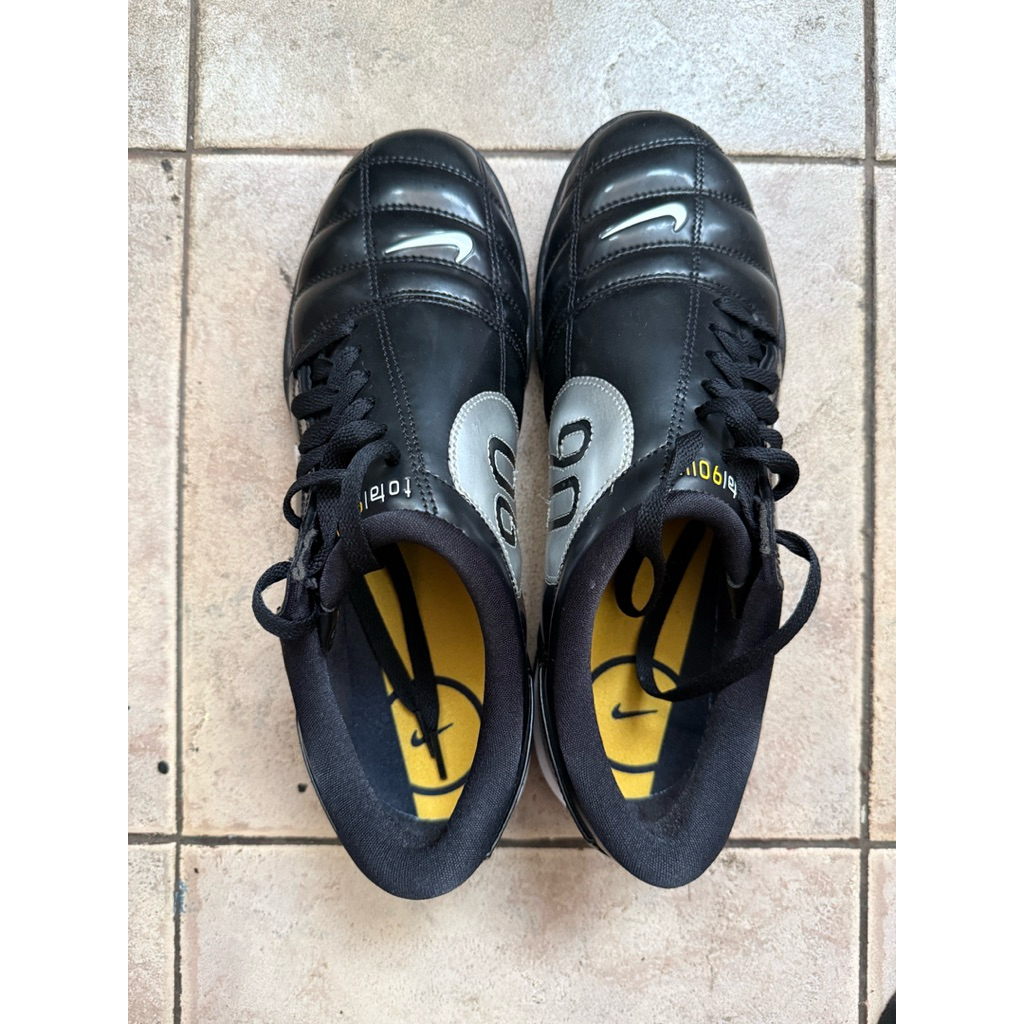 Nike Total 90 III