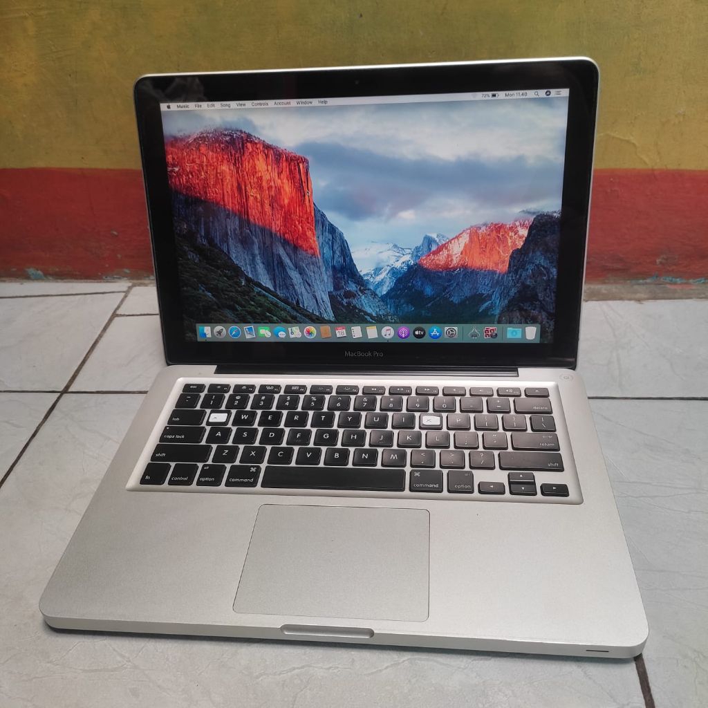 Macbook Pro 13inch Mid 2012 bagus