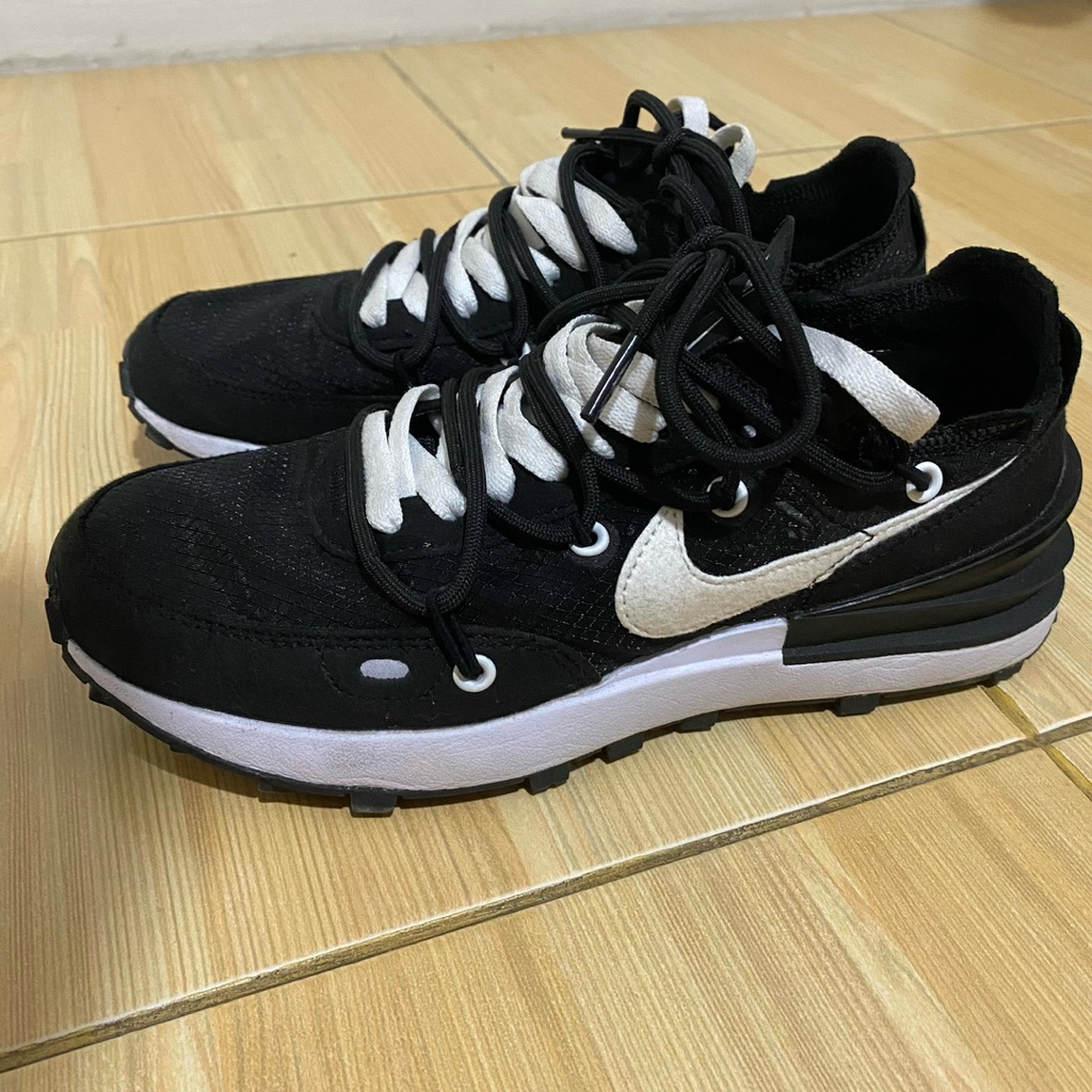 Nike waffle unisex sepatu