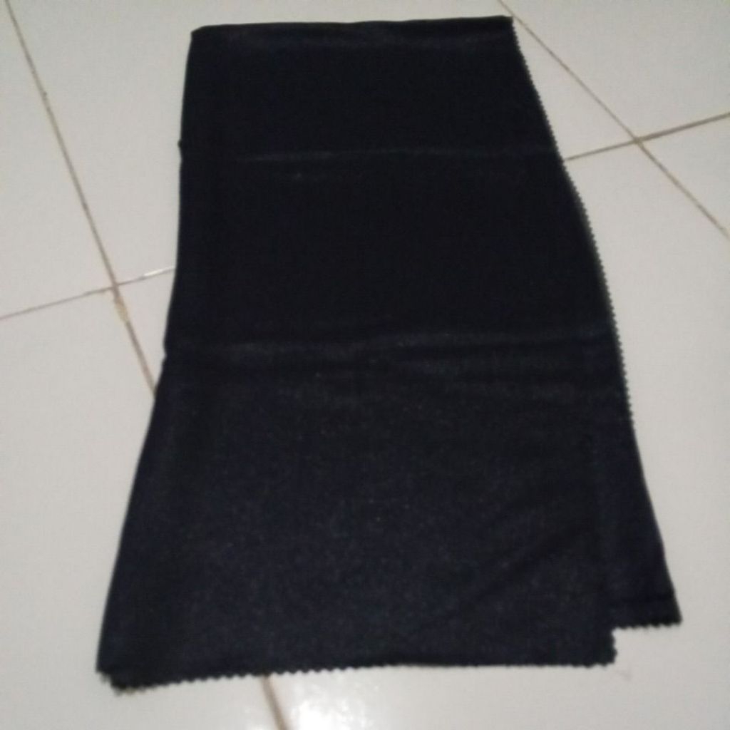 kerudung hijab segiempat merk azara