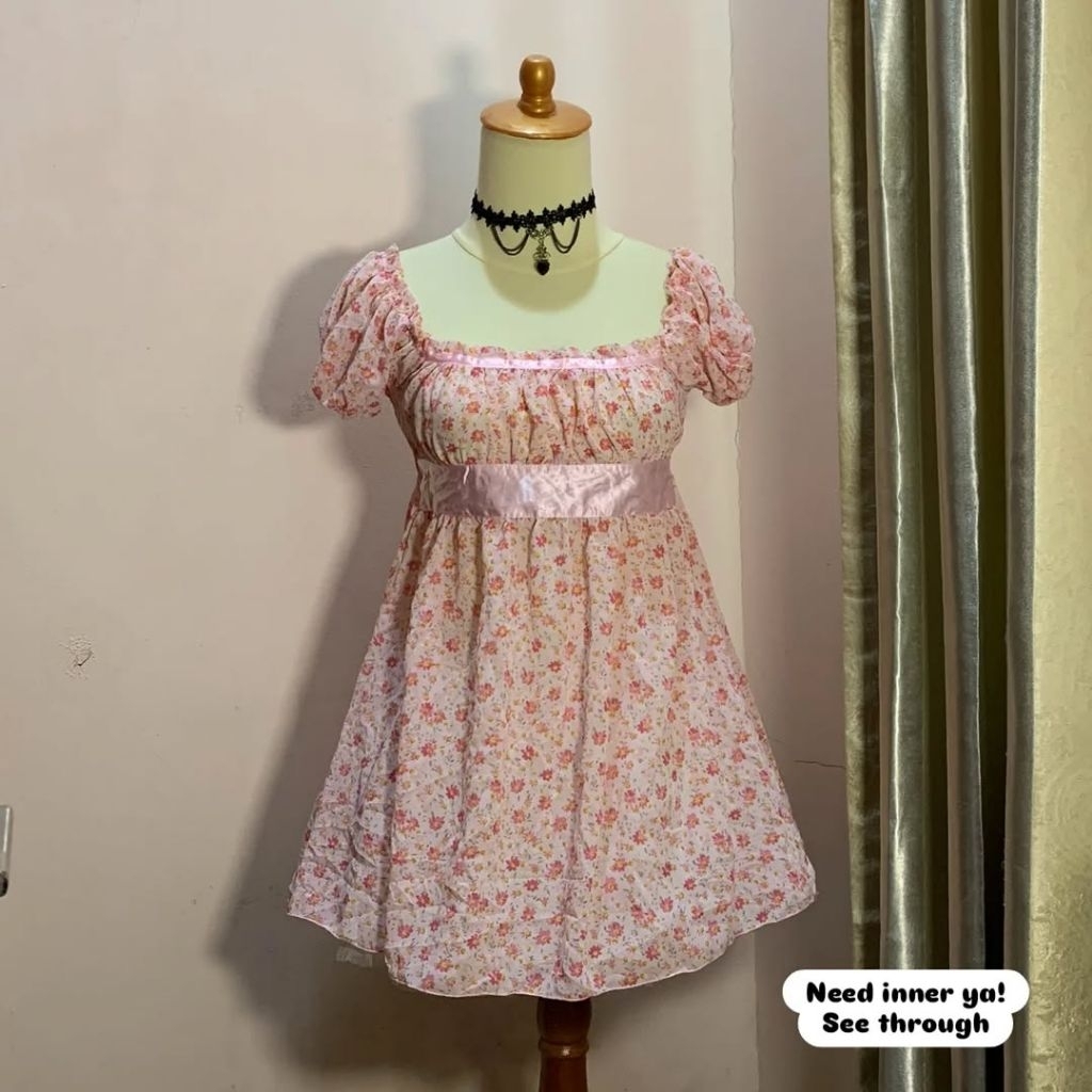 Bodyline milkmaid babydoll pink floral sheer top kawaii kawai coquette dollete gothic grunge princes