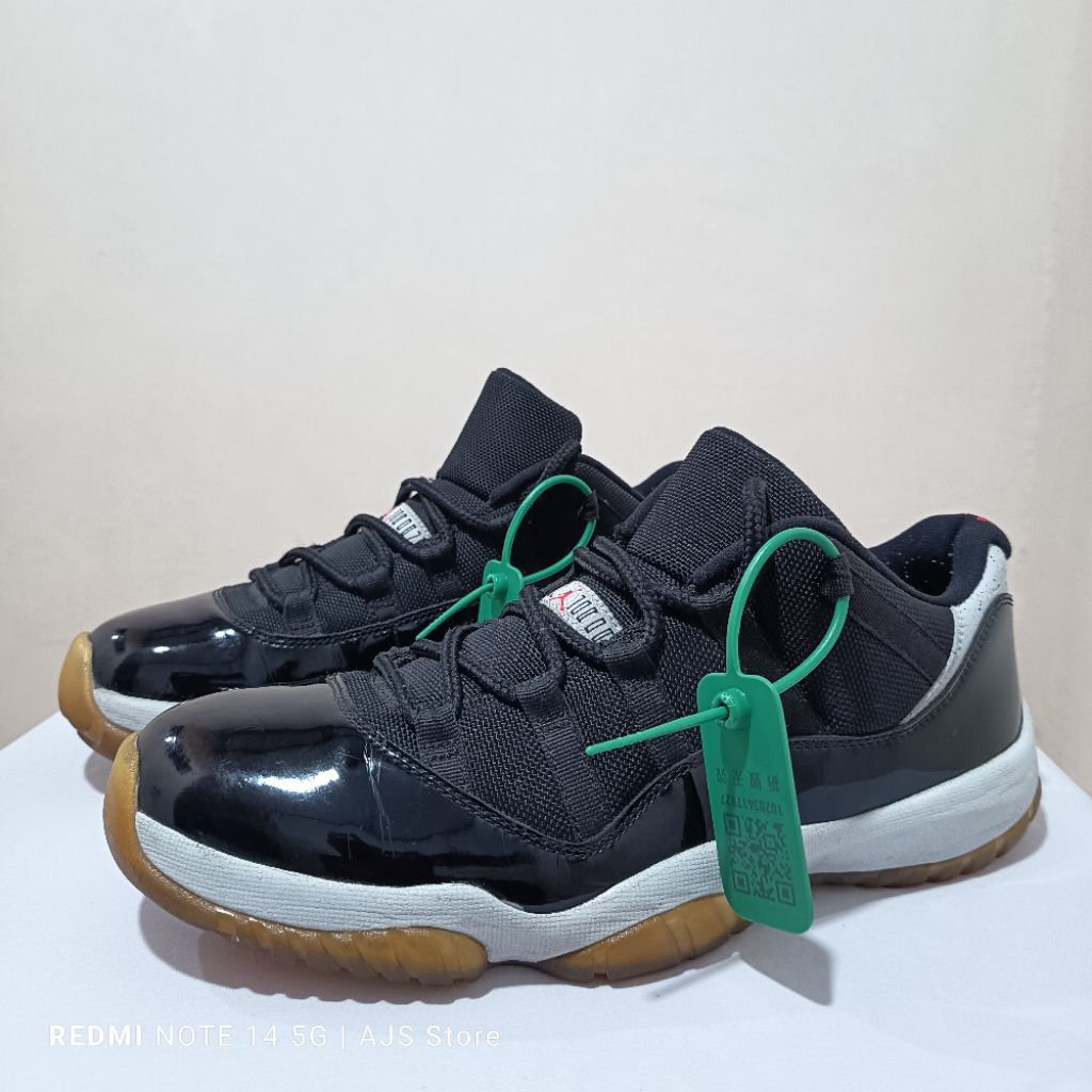 Jordan 11 Retro Low Sz.44/28cm