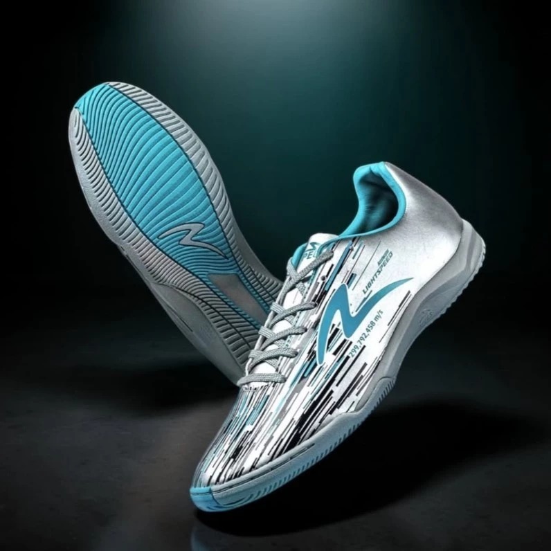 Flash Sale Sepatu Futsal Specs Lightspeed Reborn IN Silver/Black/Aqua Specs LS Reborn