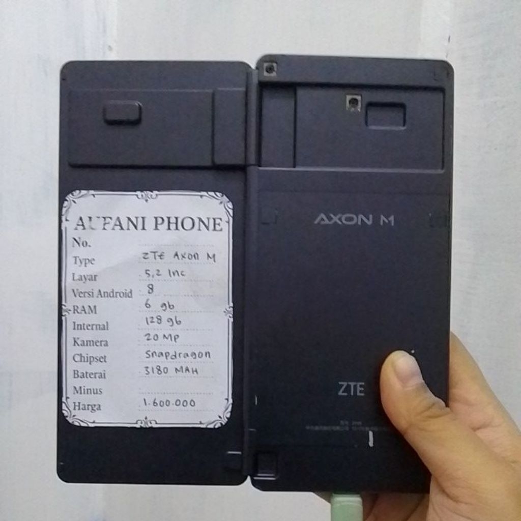 hp lipat ZTE AXON M ram 6/128gb