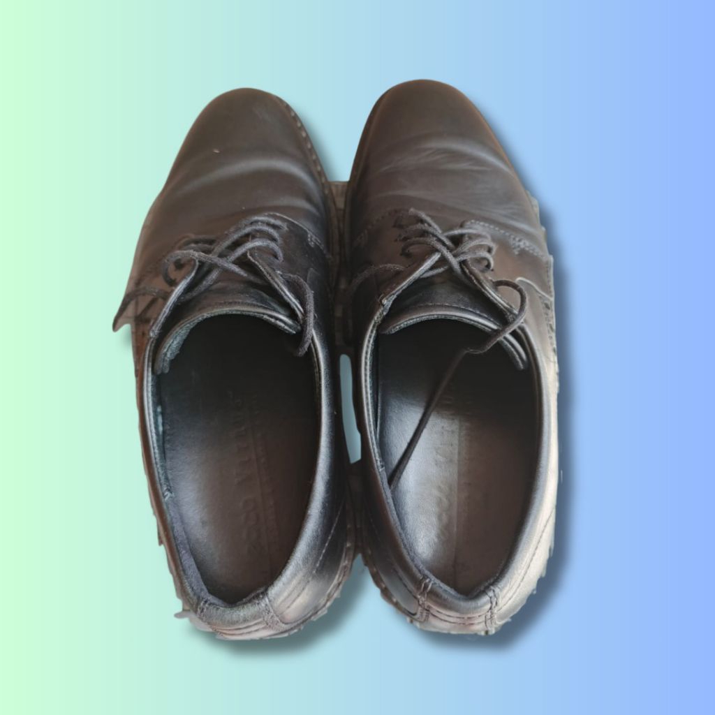 Sepatu fullblack ECCO