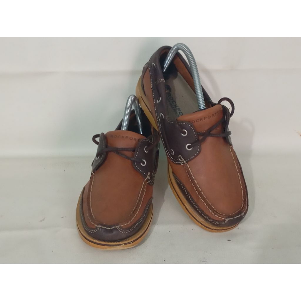 Sepatu ROCKPORT