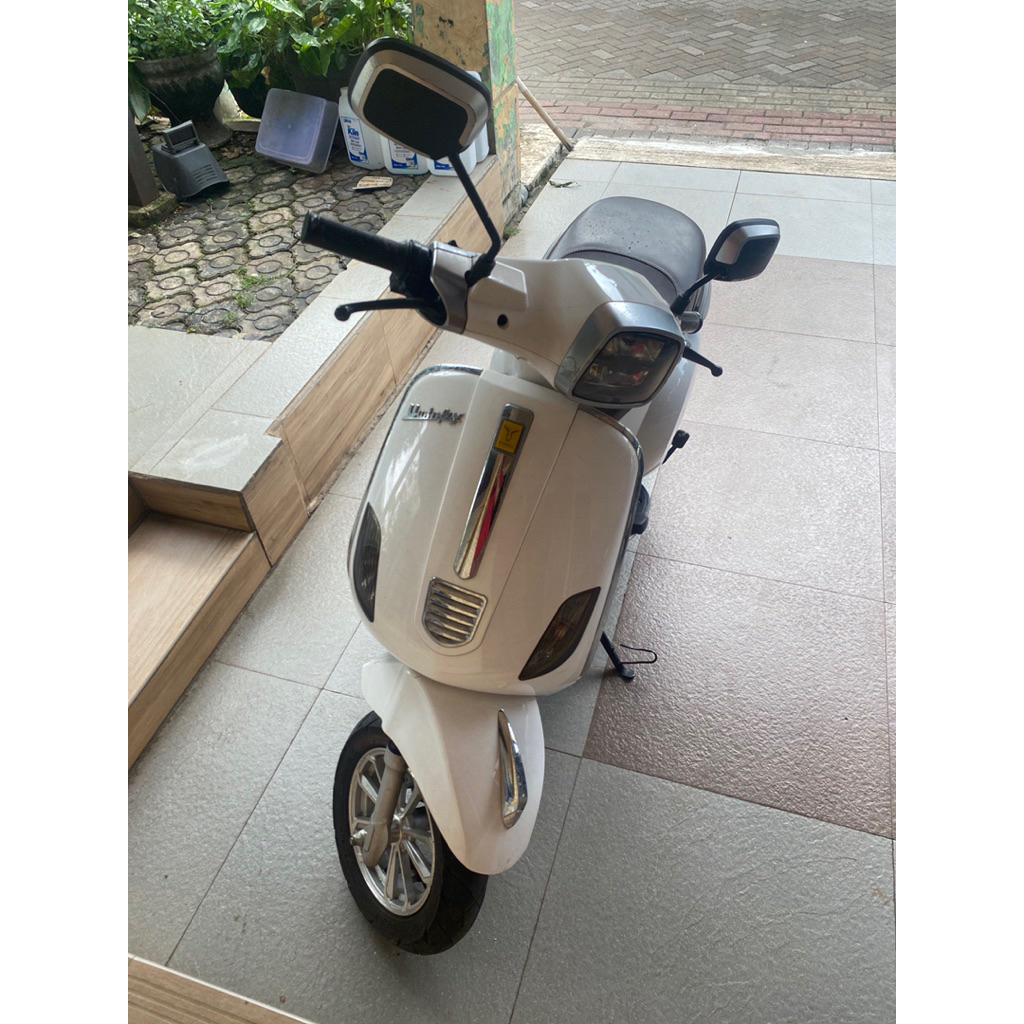 MOTOR LISTRIK VESPA U Winfly T3, 2023
