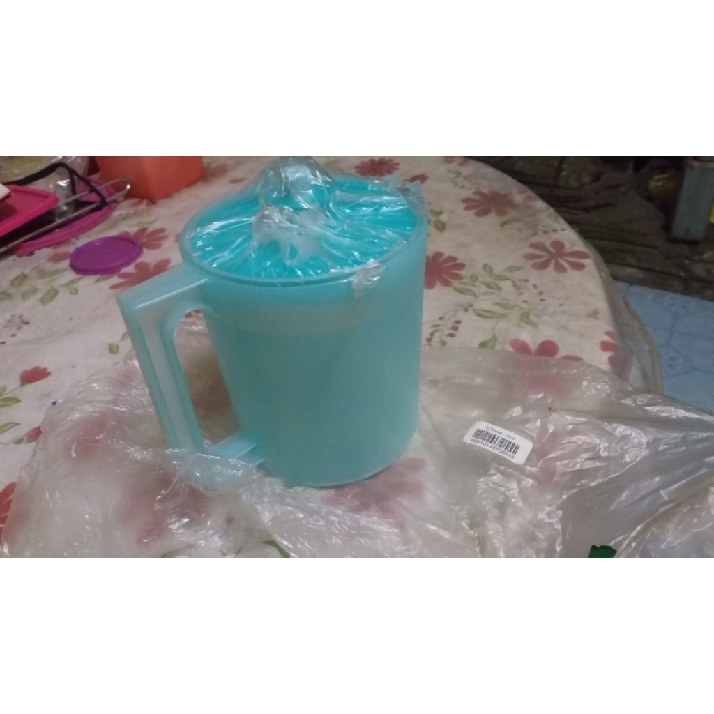Tupperware Pitcher tosca 1L