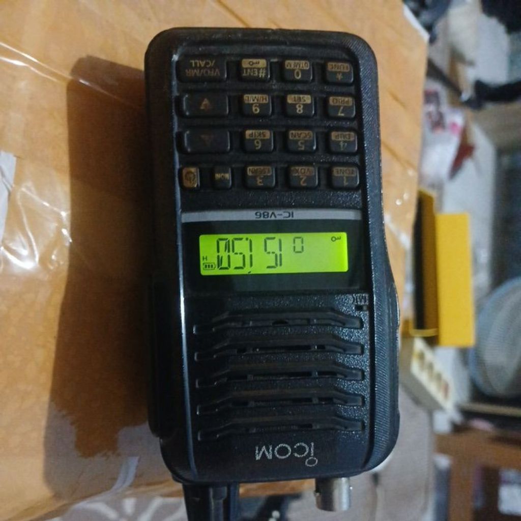 radio HT ICOM V86 ORI JAPAN (Second)