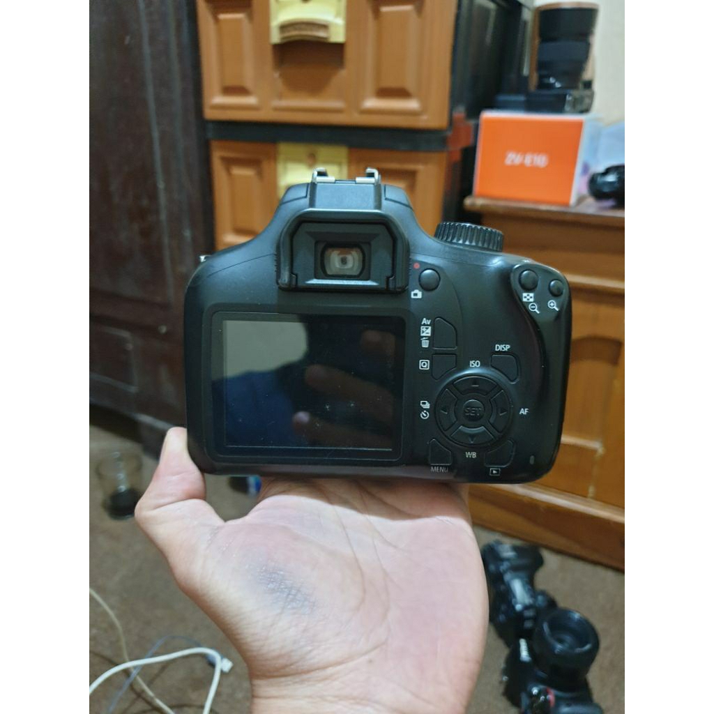kamera dslr canon 3000d wifi