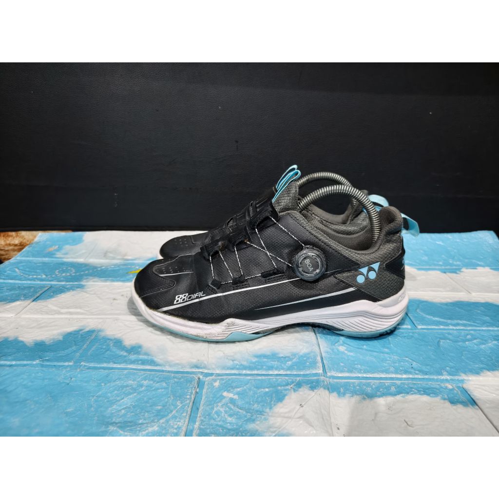 Sepatu Badminton Yonex SHB 88 Dial 2 Boa Original size 40