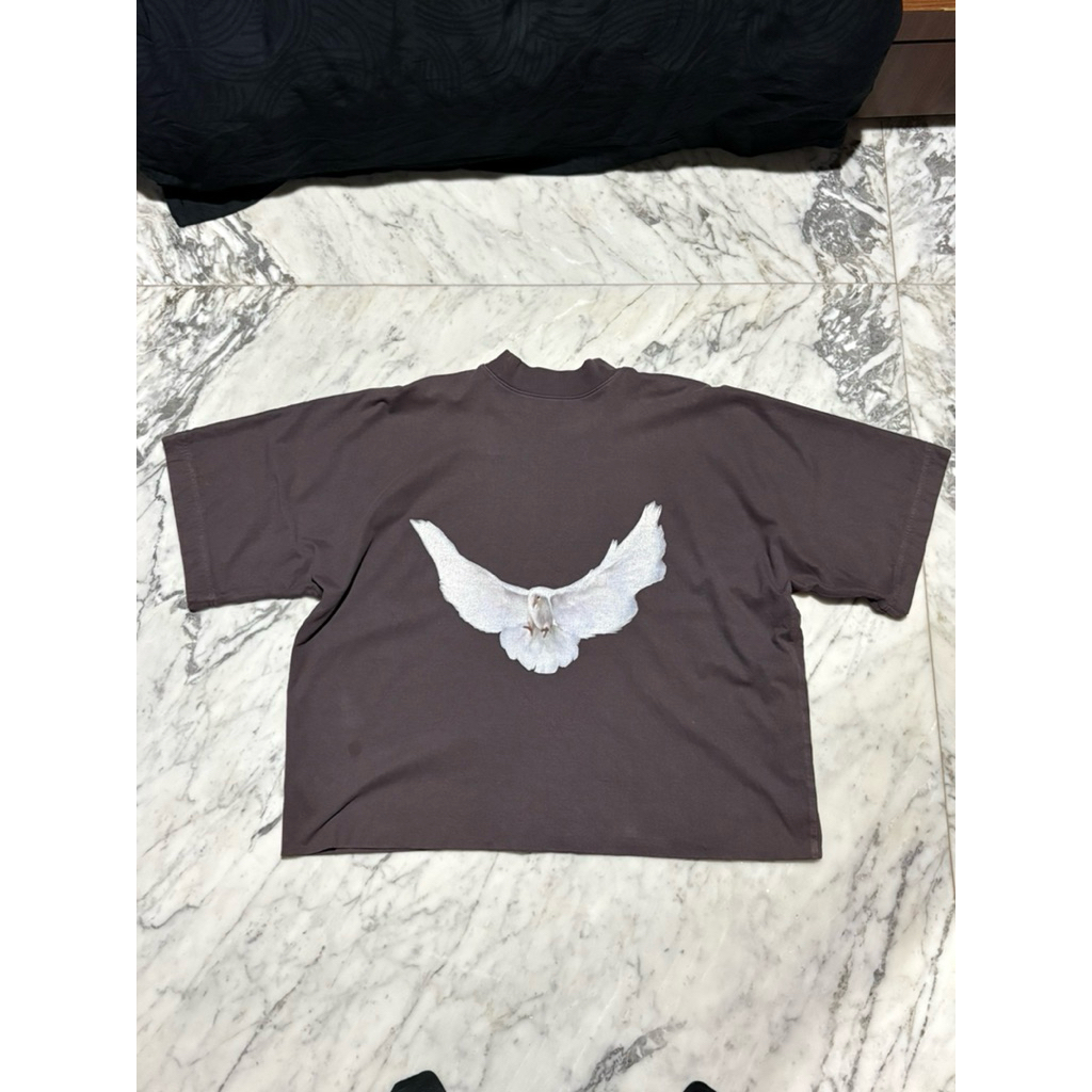 Gap x Yeezy x Balenciaga no seam dove tee