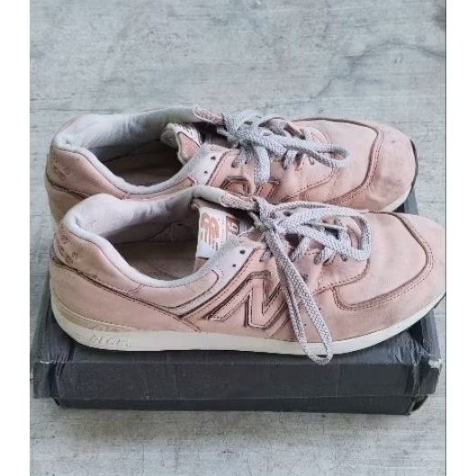 Nb 576 full kulit  England 43 (preloved)