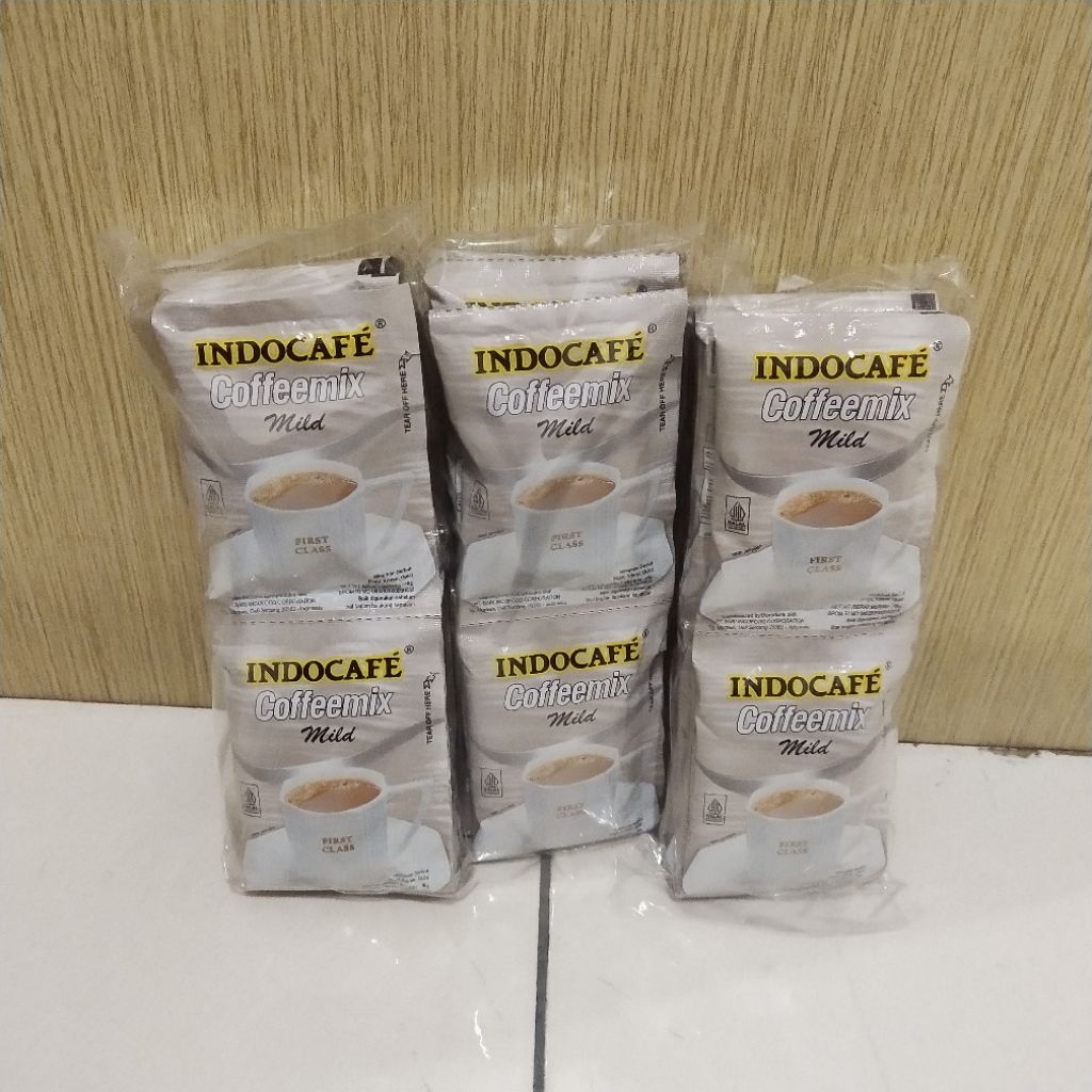 Kopi Indocafe Coffee Mix Mild First Class (10 Sachet x 18gr)