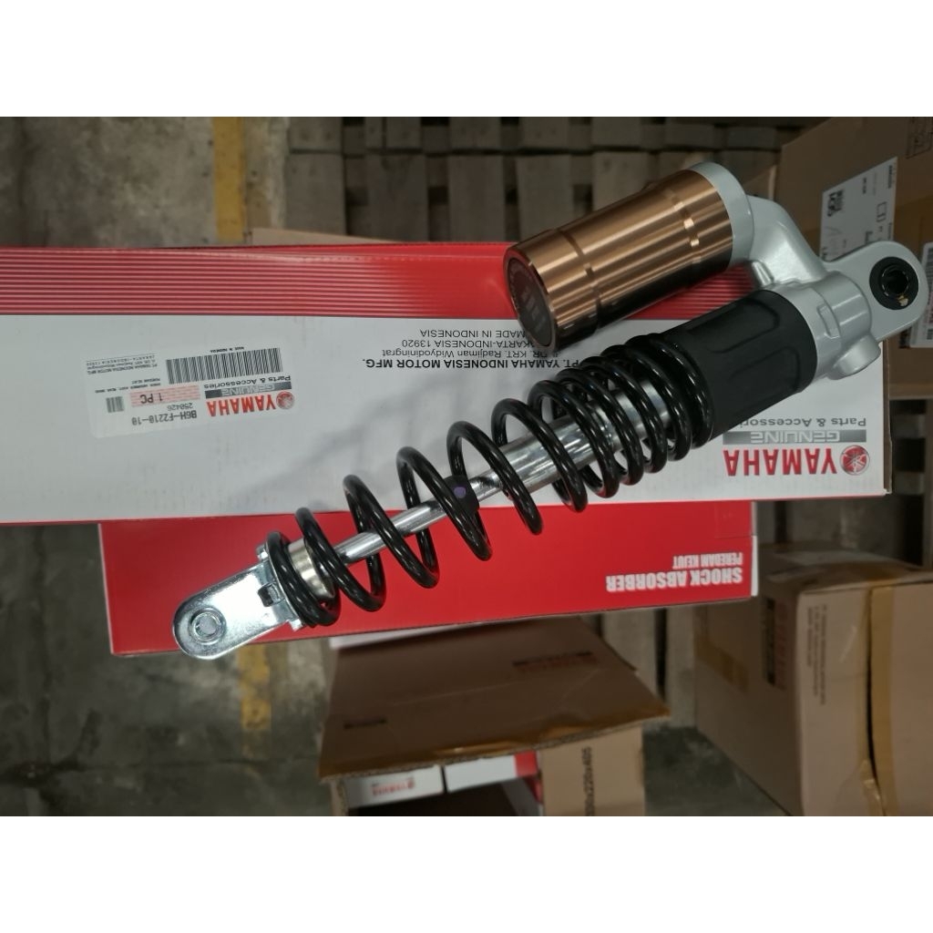 SHOCK NMAX NEW ORIGINAL YGP B6H-F2210-10