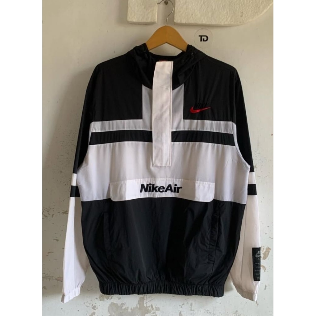 jacket running nike