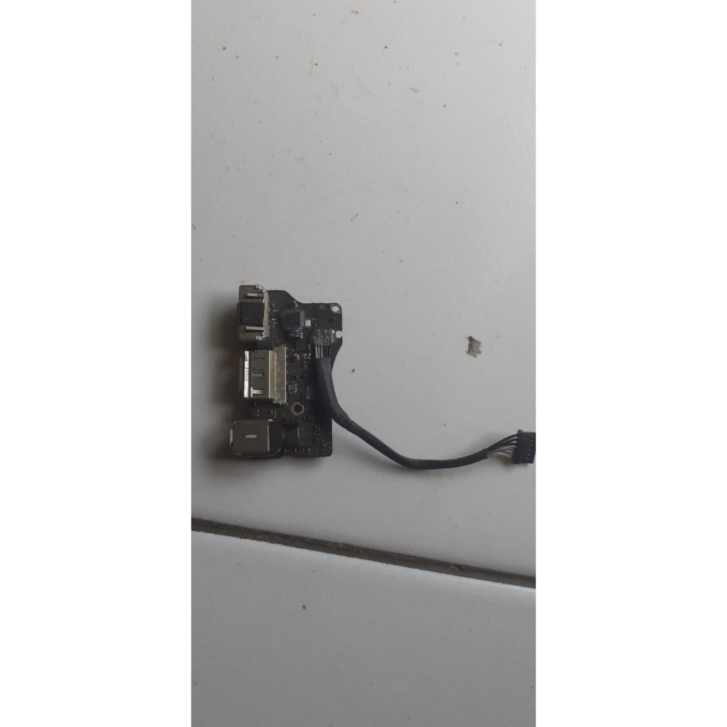 I/O Board DC  Macbook air a1466 13"