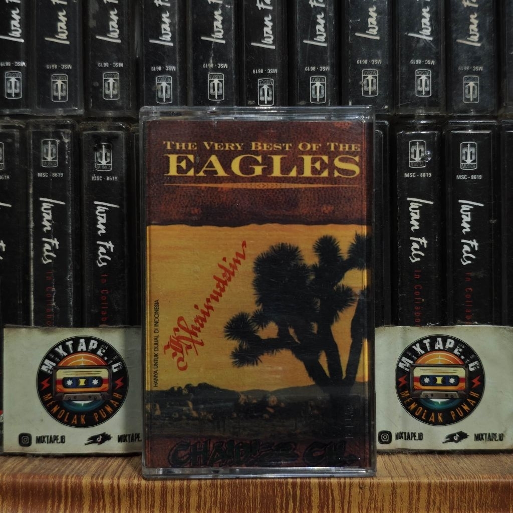Kaset - Eagles - The Very Best Of The Eagles - Radio Tape - Kaset Pita - Radio - Pemutar Kaset - Ret