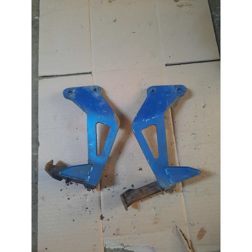 fostep postep belakang yamaha Jupiter z lama besi original copotan