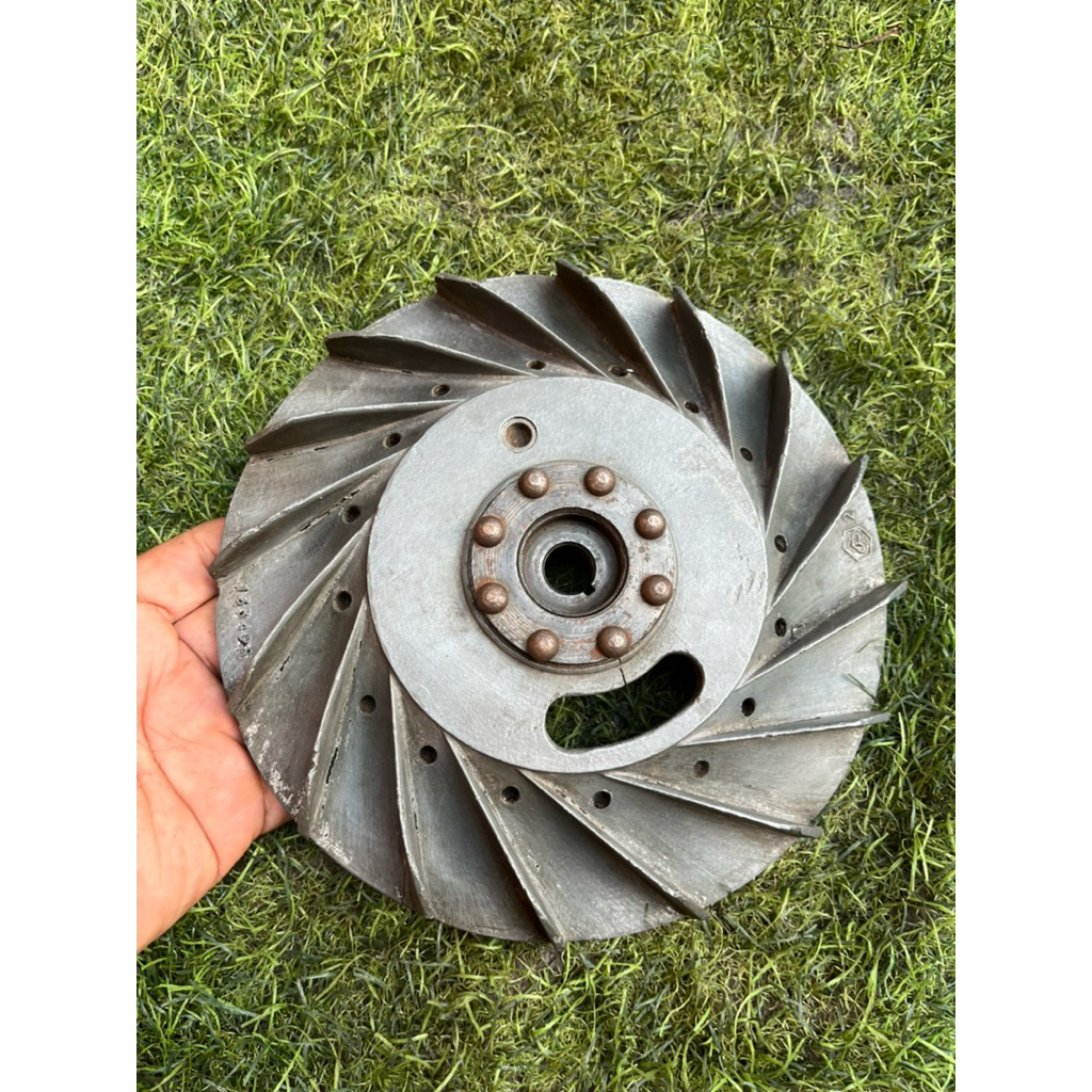 Magnet vespa super sprint as besar sirip utuh