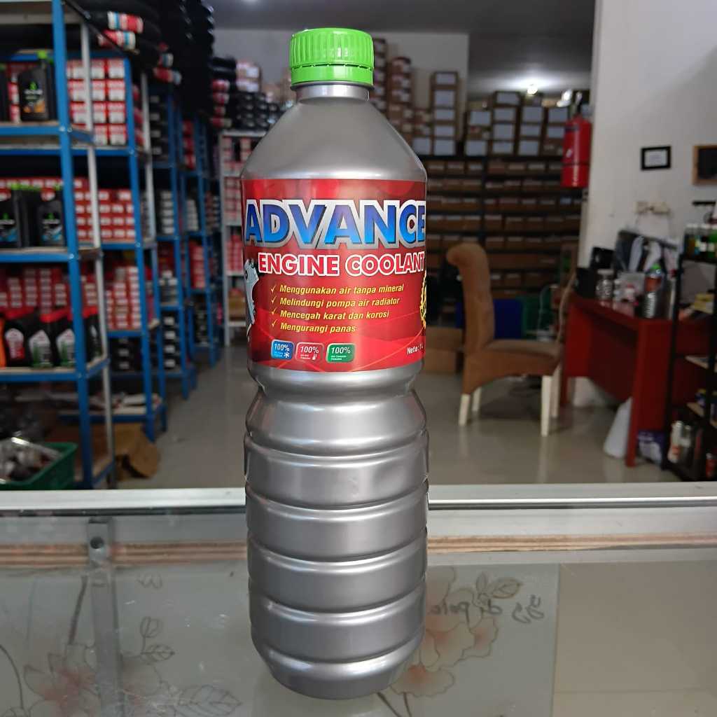 RADIATOR COOLANT MOBIL MOTOR ADVANCE ENGINE COOLANT  KUALITAS BAIK