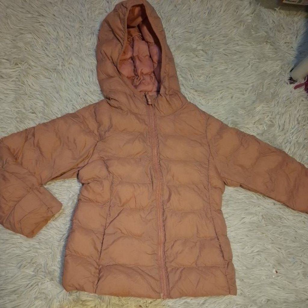 Jaket UNIQLO Anak perempuan PRELOVED
