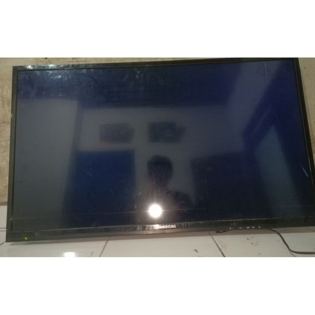 tv lcd led 29inch changhong hidup minus kaca lcd gelap lampu backligh hidup