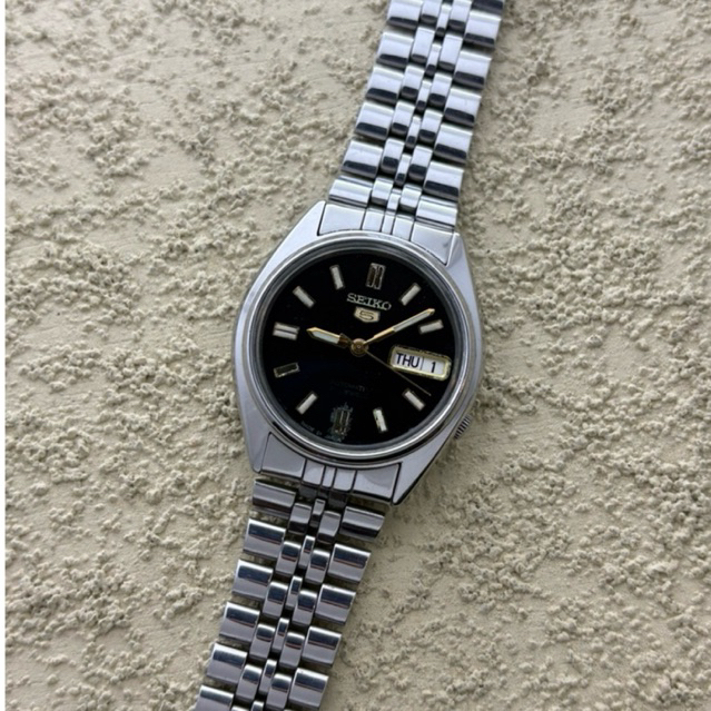 Watches Jam tangan Seiko 7s26 Classic Second Preloved