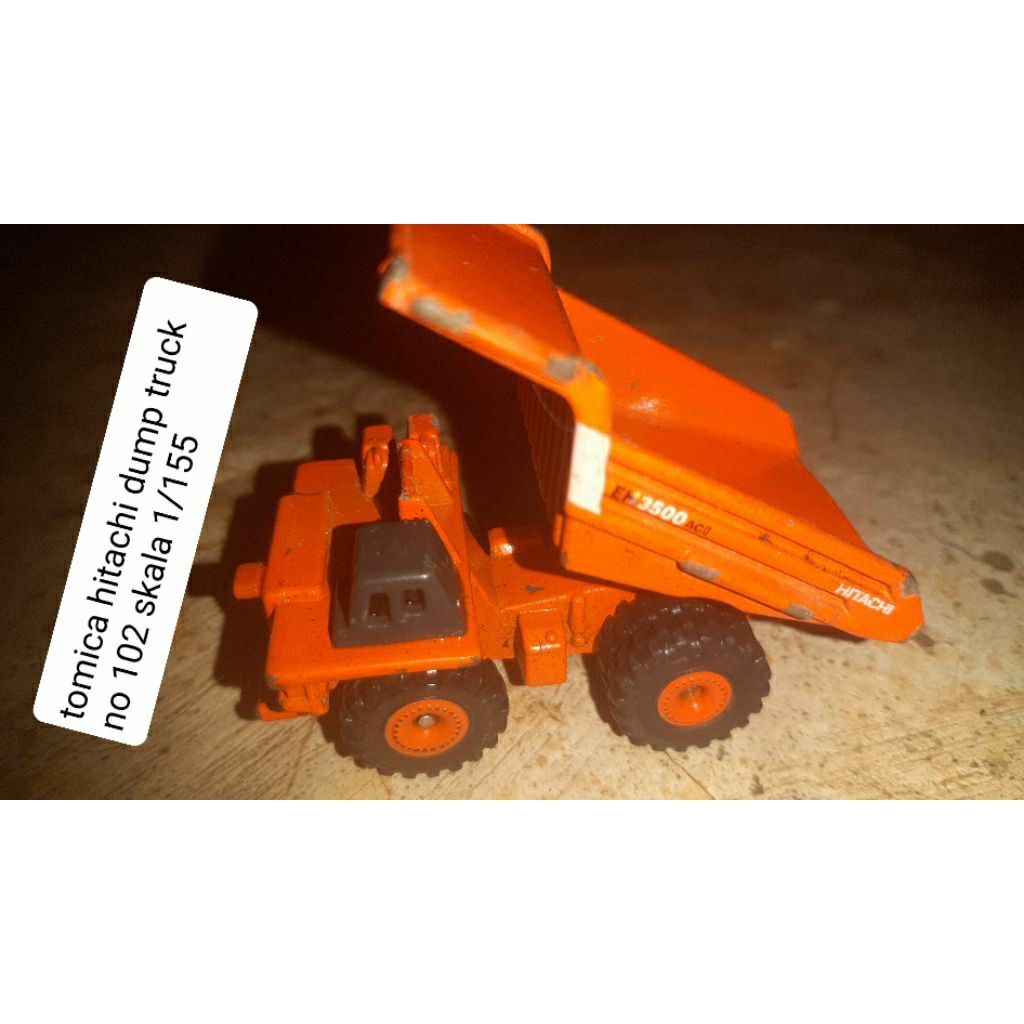 tomica hitachi dump truck cat burik