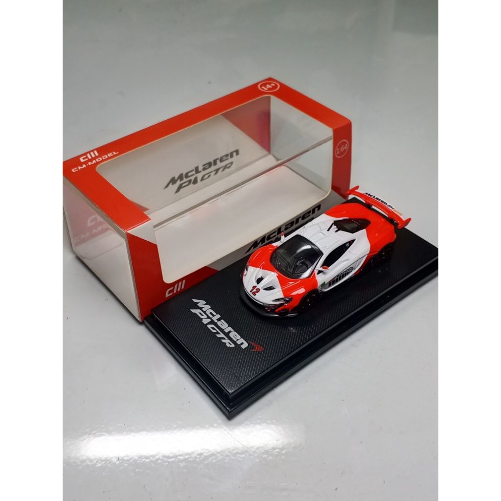 cm model 1/64 McLaren P1 GT-R red/white Marlboro livery