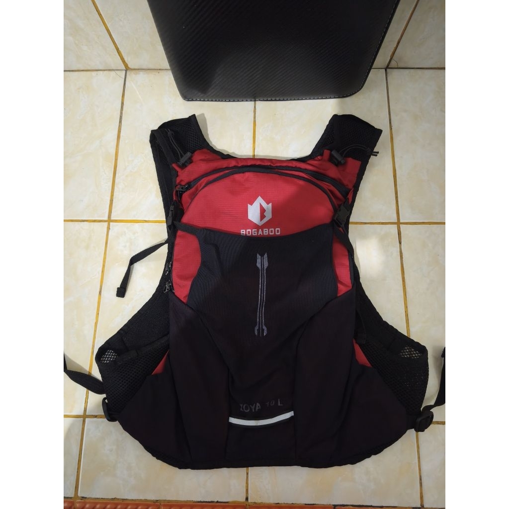 Preloved Hydropack Bogaboo Zoya 10L (Merah Hitam)
