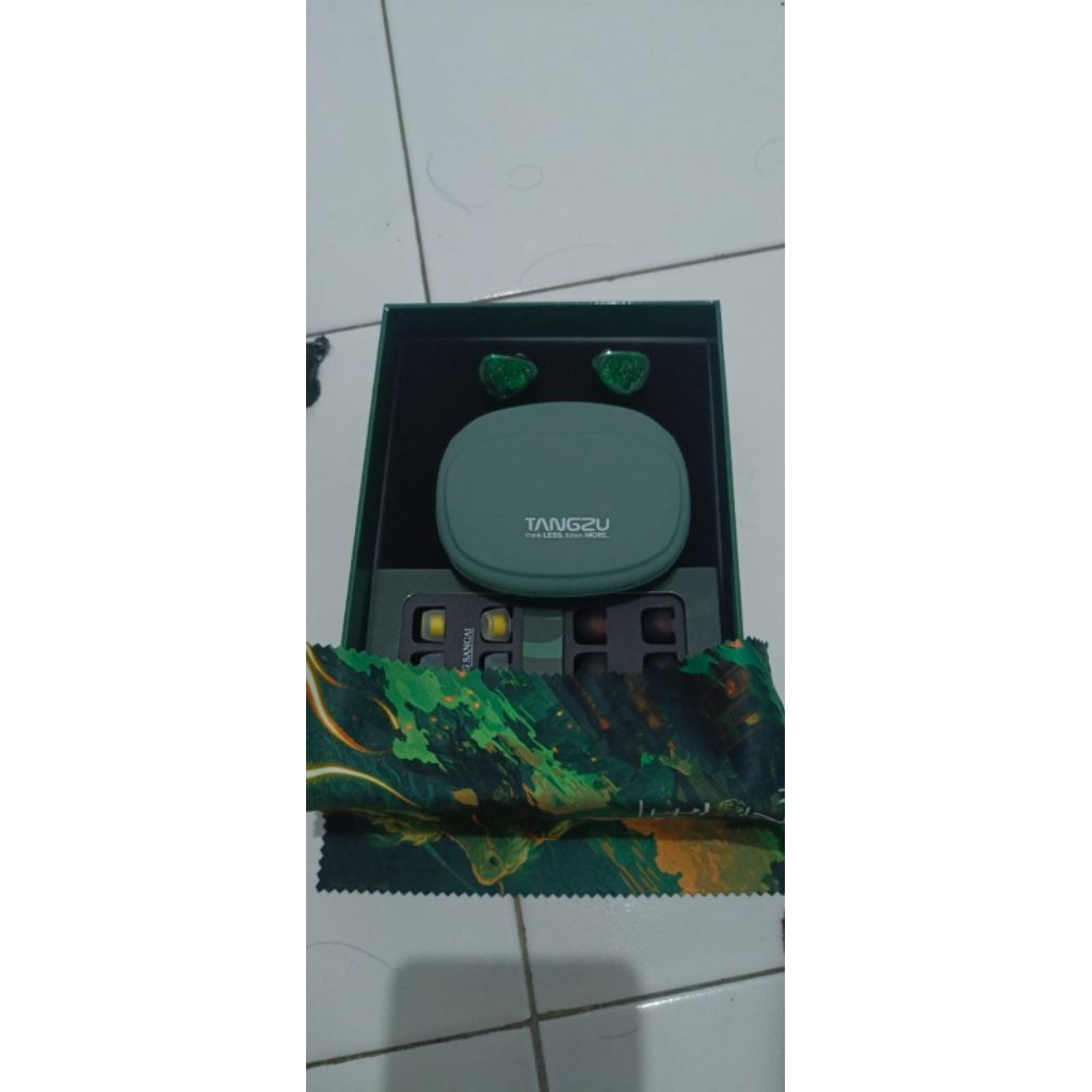 Tangzu Waner Sg2 Emerald Jade Dragon Edition Ex 11NOV25