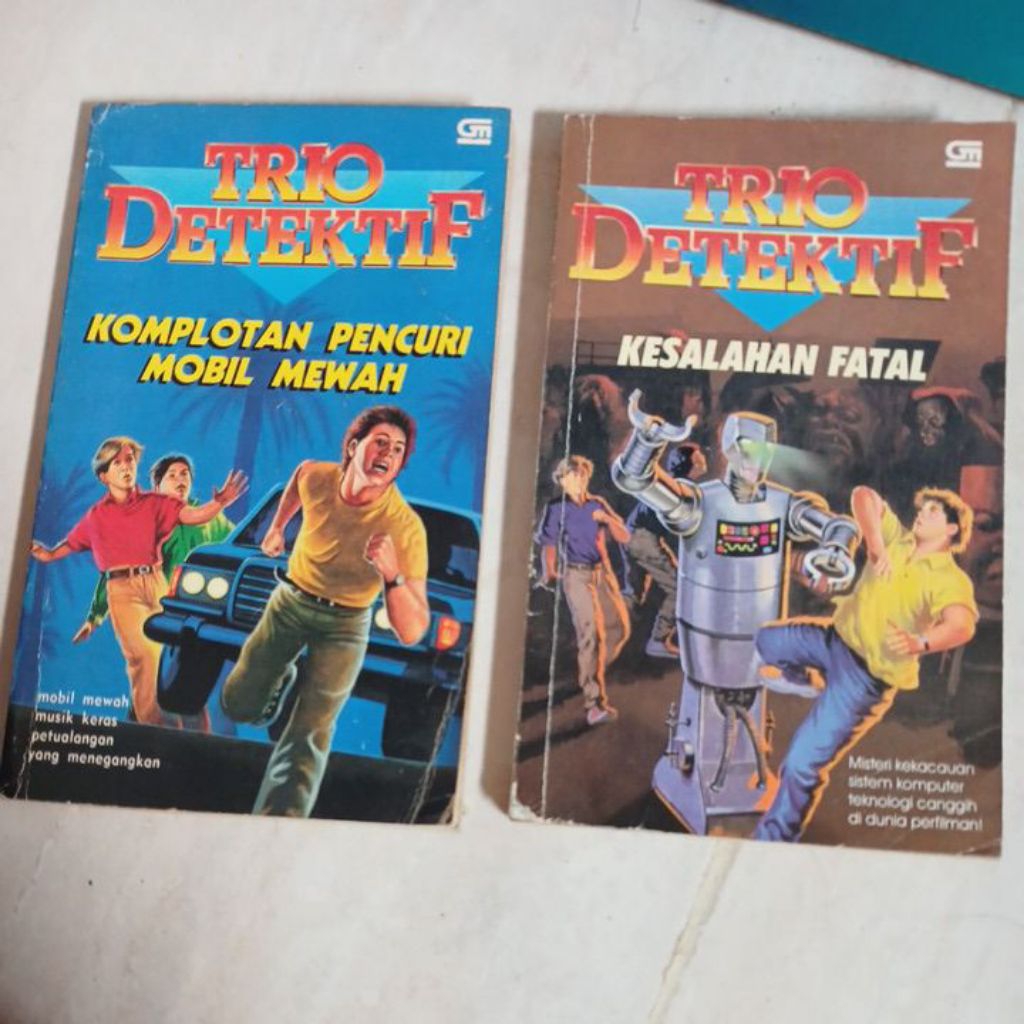 BUKU TRIO DETEKTIF