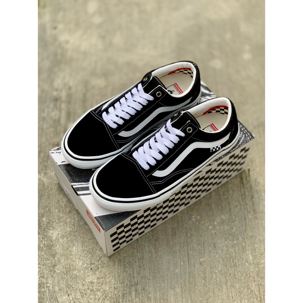 Vans Old Skool Skateboarding Black&White ( Resmi PT Navya / GMG )
