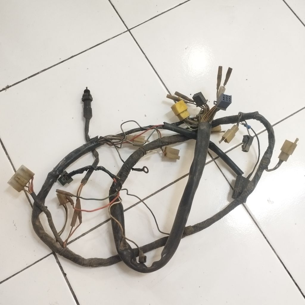 kabel body satria 2tak HIU
