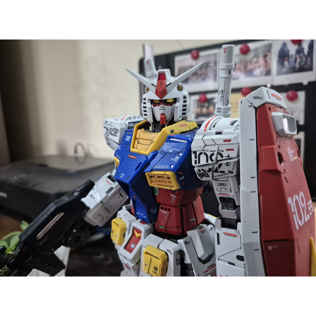 PG Unleashed RX 78 Bandai