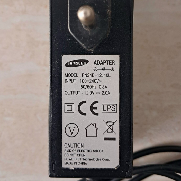 Adaptor charger monitor Samsung 12v 2A Jack 4mm (Original Bekas)