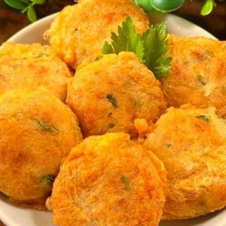 10pcs Perkedel Kentang Frozen Siap Goreng Super Enak Gurih Lembut Nikmat/ Perkedel Kentang Siap Masa