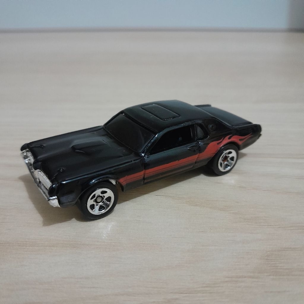 Hotwheels '68 Mercury Cougar
