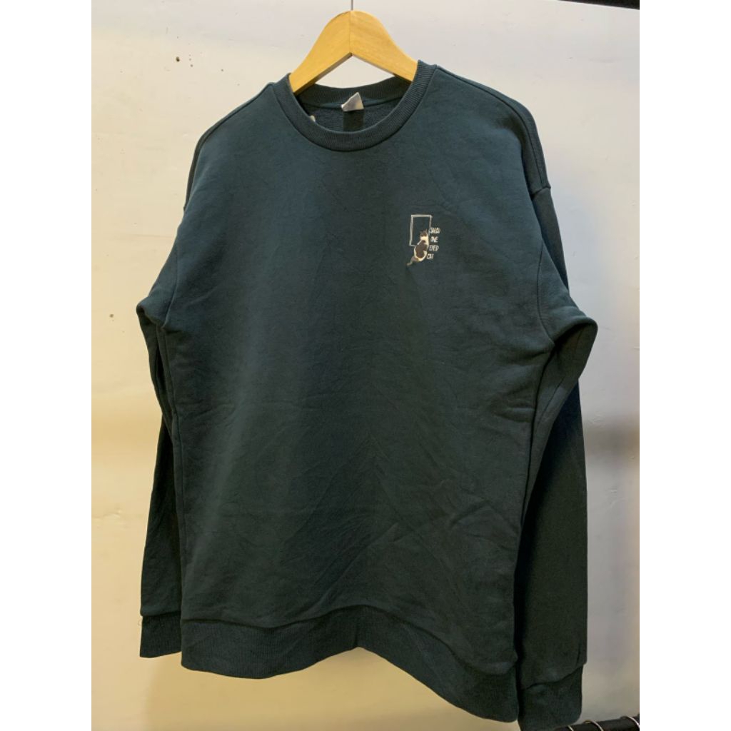 CREWNECK MOTIF SIMPLE HIJAU TUA