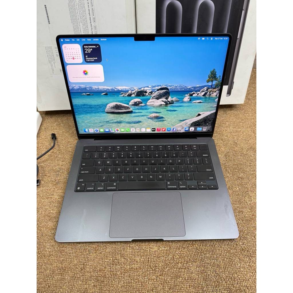 MacBook Pro M3 Pro (14-inch Pro M3 Pro ) 2023 18GB/1TB Ex Garansi Second Original