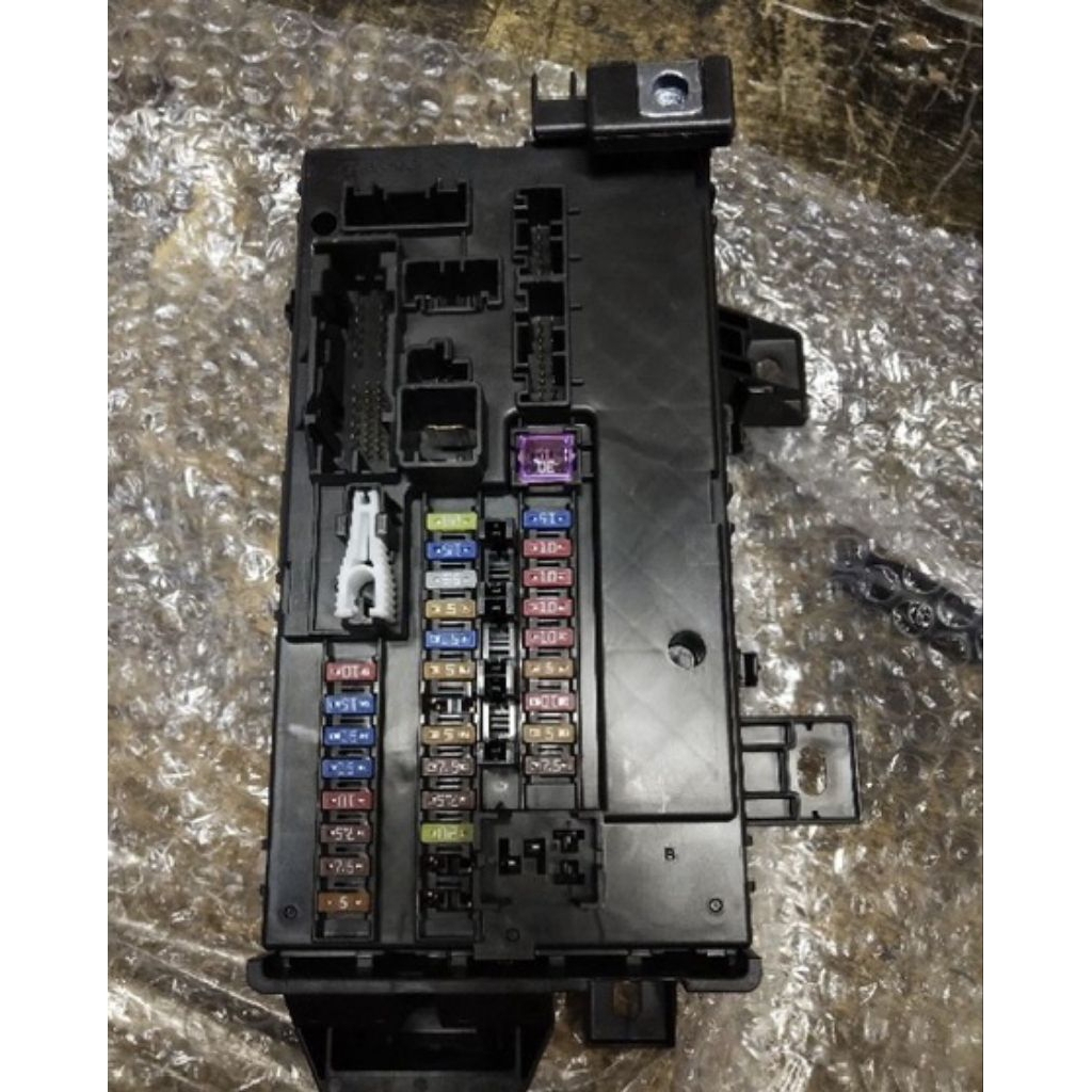 BCM Box Sekring Skring Rush Terios 82600-BZ451 BZ452