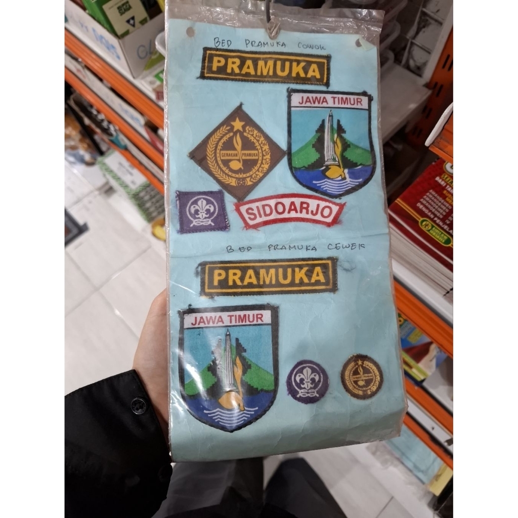 bedge Pramuka cowo/ cewe Sidoarjo | Pelangi ATK